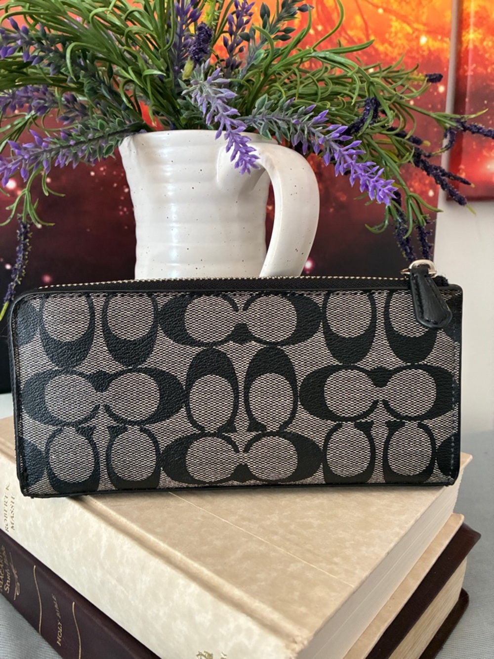 Coach Peyton Signature Zip-Around Wallet - Picture 2 of 9